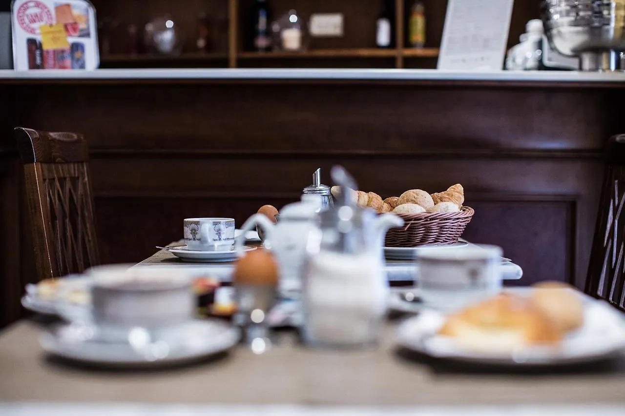 Hotel Grifo Rom