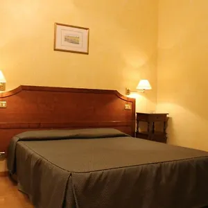 2* Отель Fiori