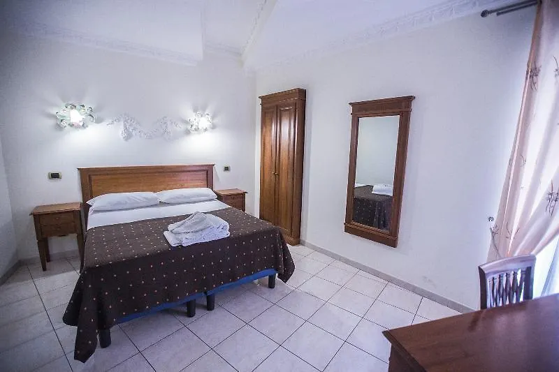 Hotel Grifo Roma 3*,